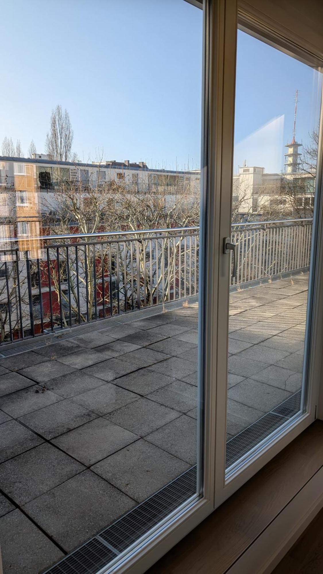 Doublebedroom With Bath Doppelzimmer Mit Bad * Munich